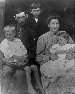 A photo of my Great-Grandparents, William & Mandy Morris, with their 3 children.
